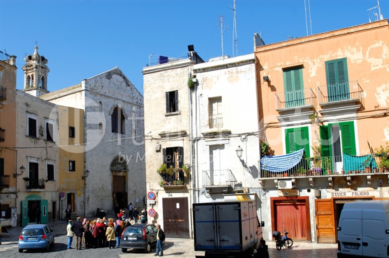 Bari