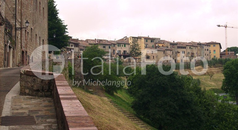 Tuscany-Chianti-Colle Val d'Elsa