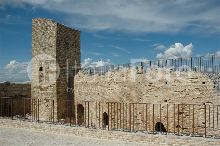 Tuscany-Pomarance-Rocca  Sillana