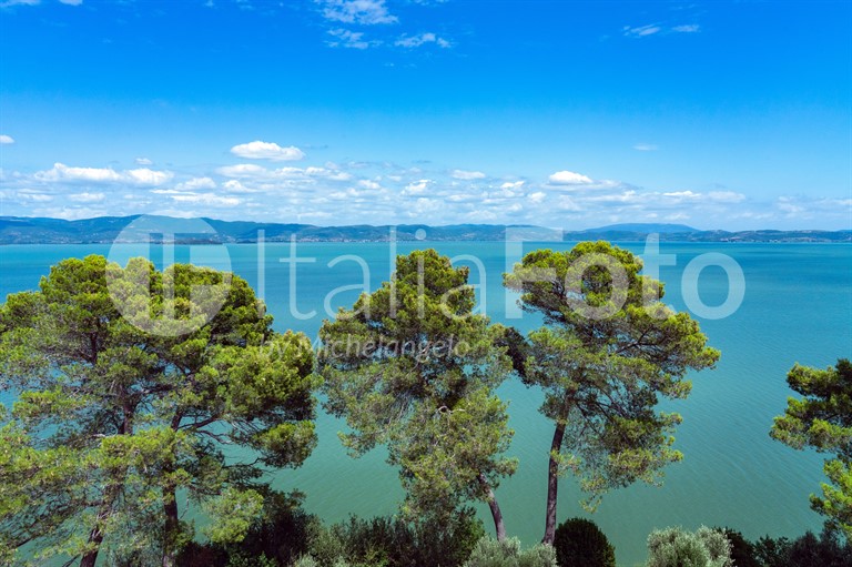 Umbria-Lake Trasimeno