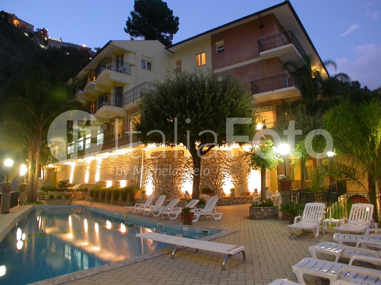 Corallo - Taormina Mare
