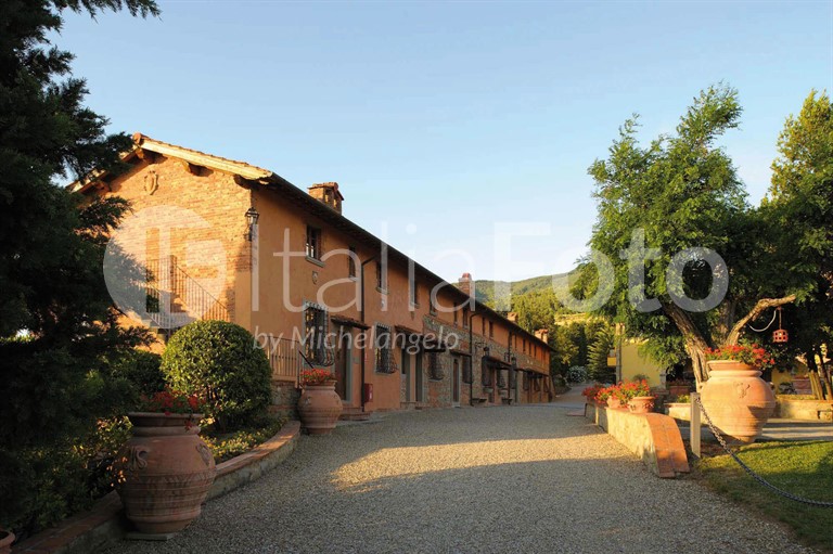 Fattoria Degli Usignoli - San Donato in Fronzano Firenze