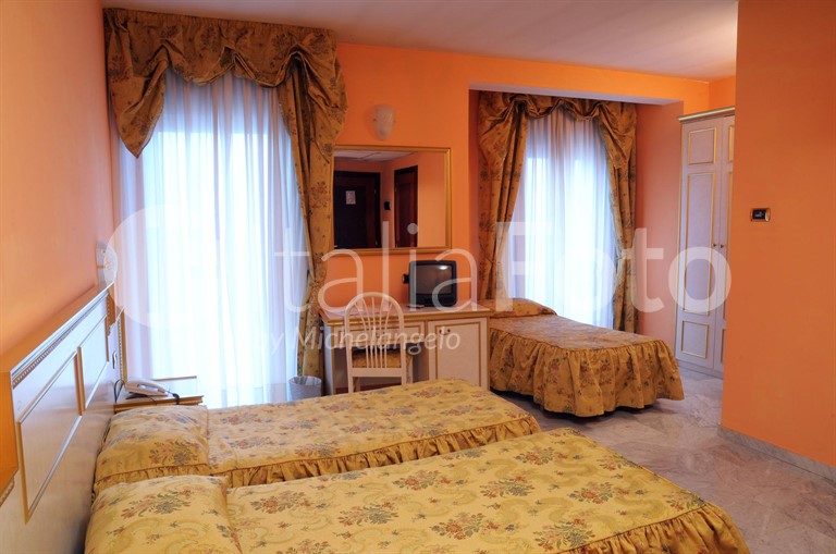 Alexander Palace - Abano