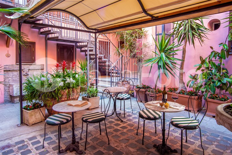 Hotel Al Sole al Biscione - Rome