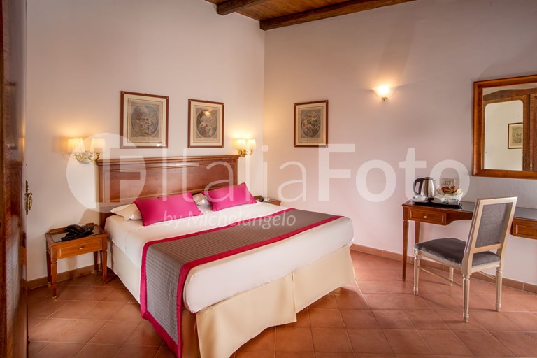 Hotel Al Sole al Biscione - Rome