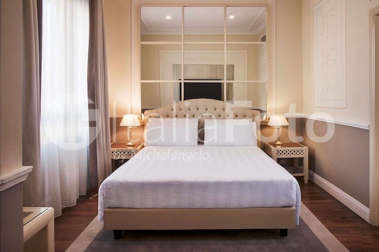 Radisson Blu GHR - Rome